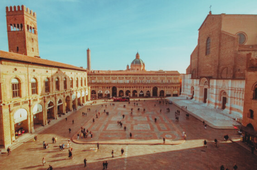 mercato immobiliare bologna 2026