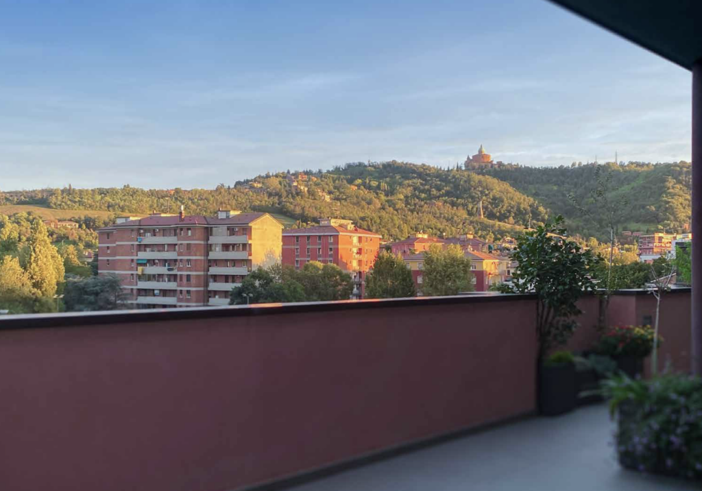 quartieri di bologna dove comprare casa con vista